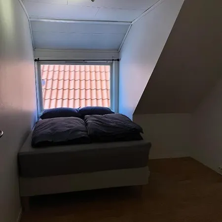 Bryggen Suites - Prime Location, 2 Minutes From Bryggen Bergen Eksteriør billede